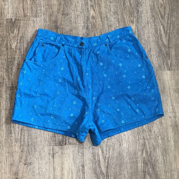 Styles To Go Vintage Floral Denim Shorts ~ Sz 16 ~ Blue ~ High Rise ~ 3" Inseam - Picture 2 of 4